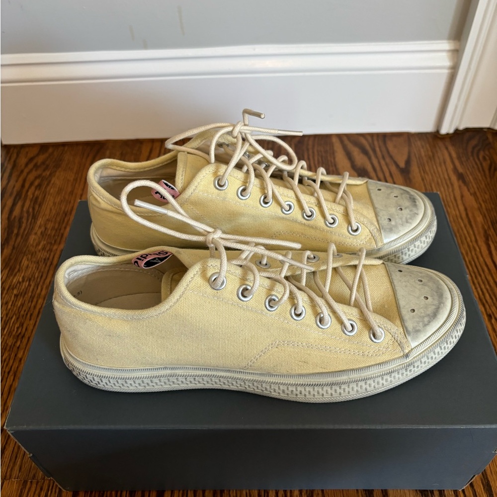 Acne Studio Sneakers